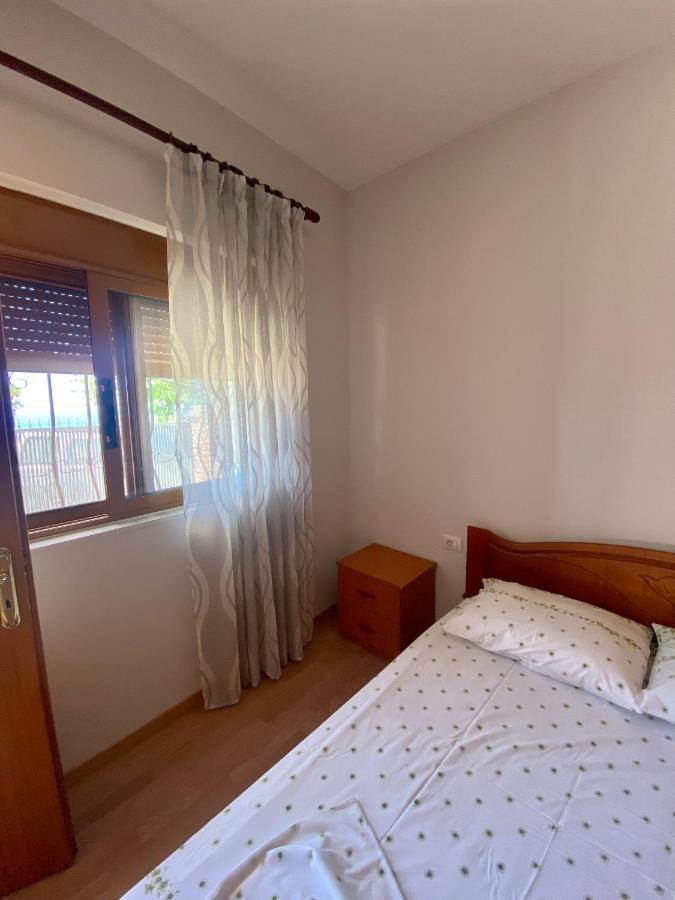 Family Apartments Sarandë 外观 照片