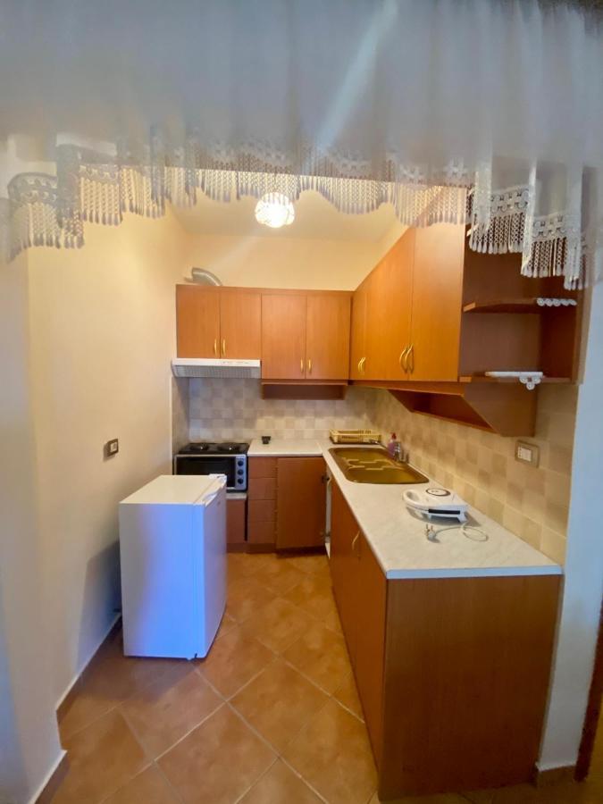 Family Apartments Sarandë 外观 照片
